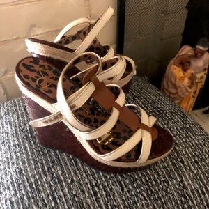 Women size 7-7 1/2 wedges